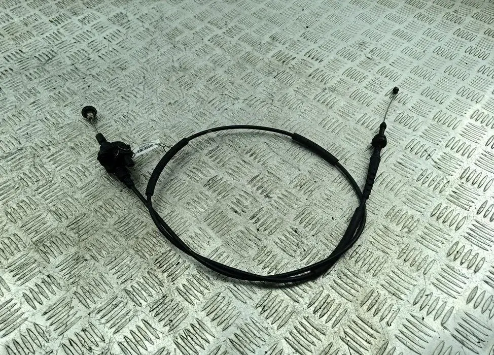Трос газа 1J0723555
