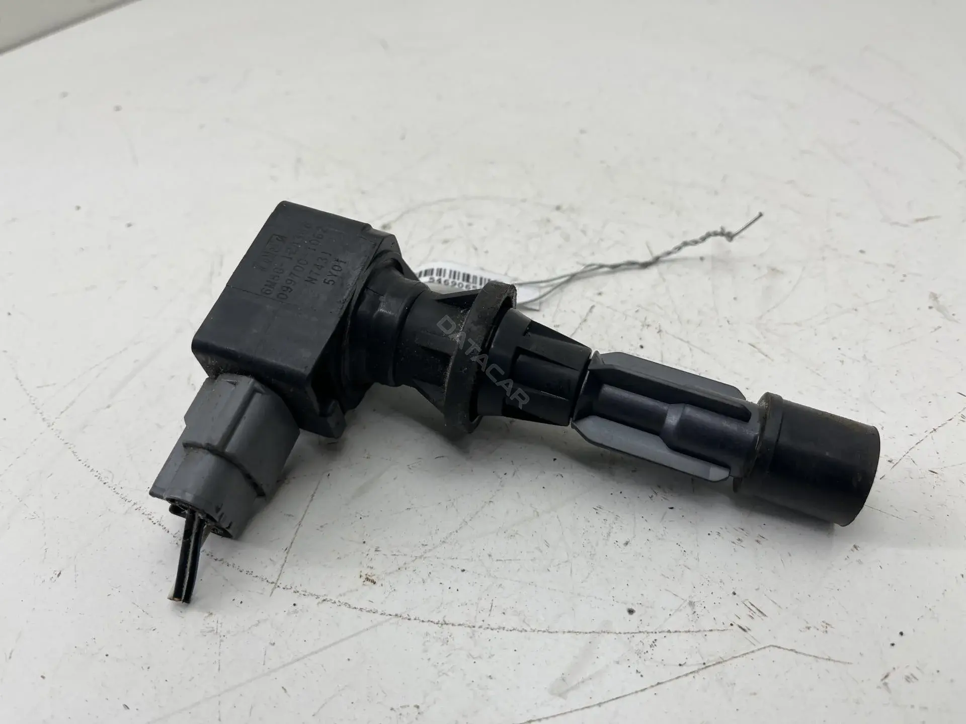 Катушка зажигания 6M8G-12A366