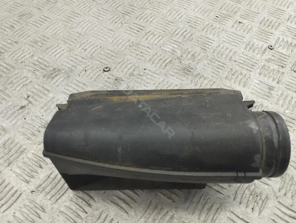Воздуховод 1K0805962E