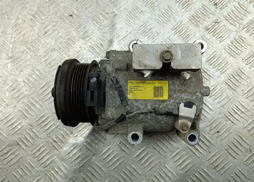 Компрессор кондиционера YS4H19D629AC