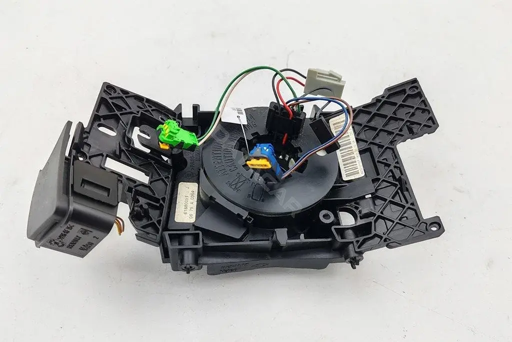 Шлейф подрулевой 8200127727
