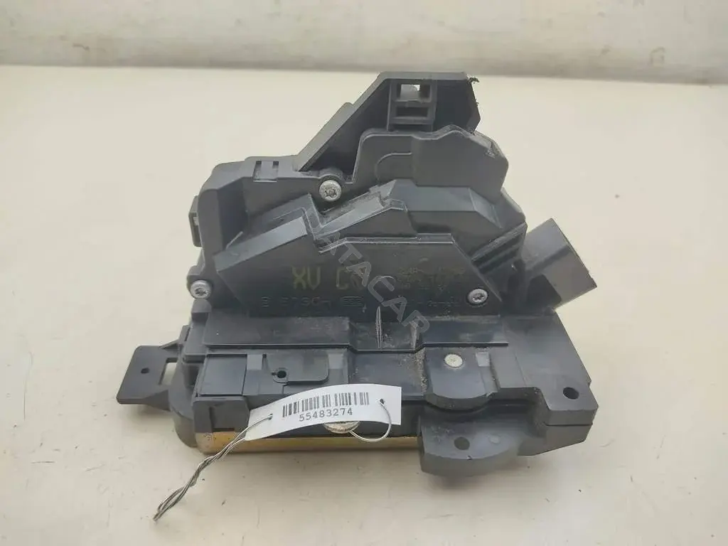 Замок двери 2S4AA26412BB