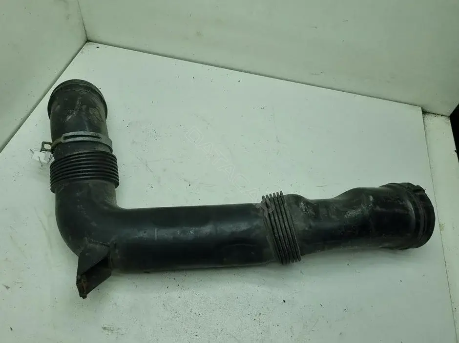 Патрубок воздушный 1t0129618t