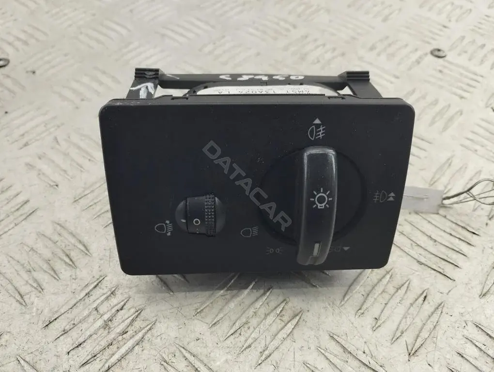 Переключатель подрулевой 4M5T13A024LA