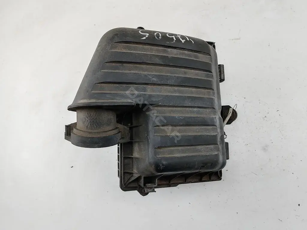 Корпус воздушного фильтра 7M3129607E