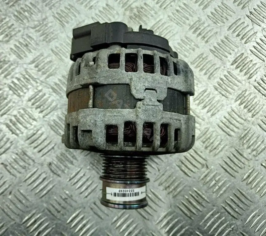 Генератор 04C903023L