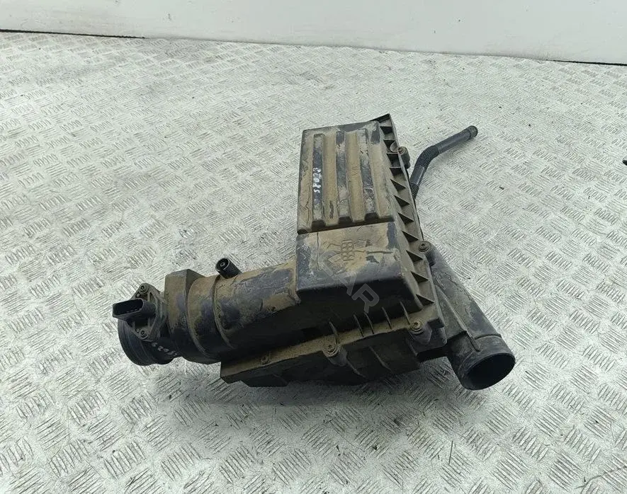 Корпус воздушного фильтра 54865704