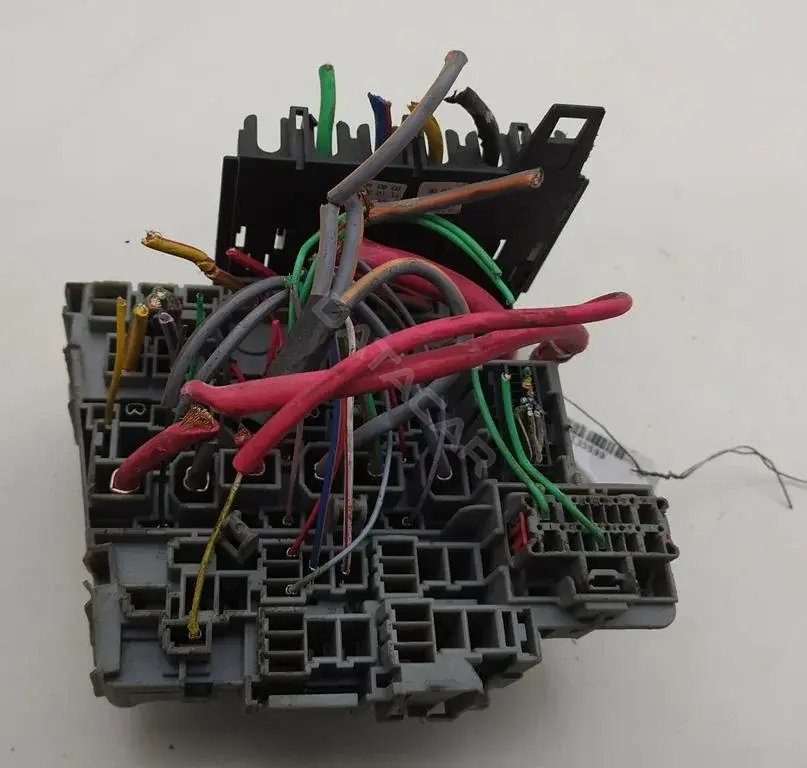 Блок предохранителей 6G9T14N073AB