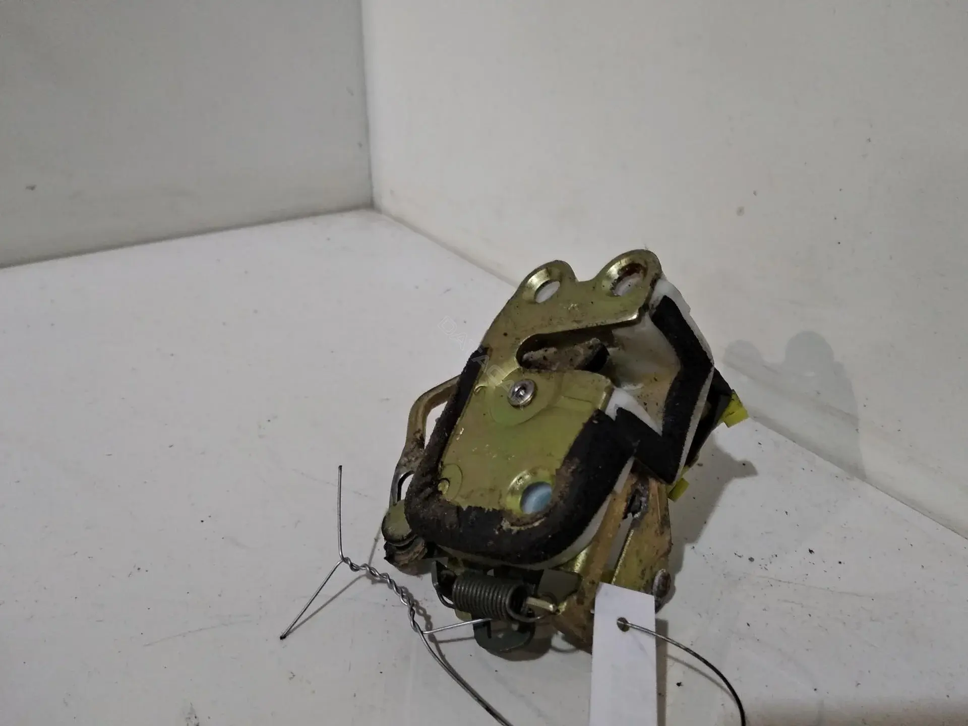 Замок двери 52587096