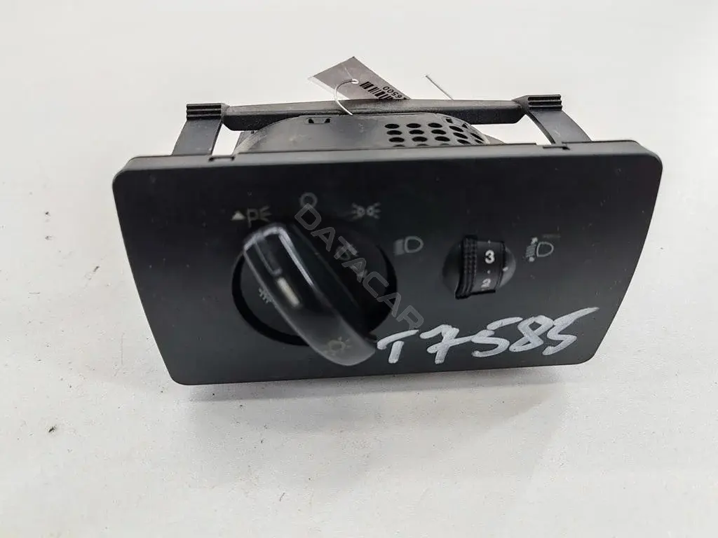 Переключатель подрулевой 1S7T13A024BB