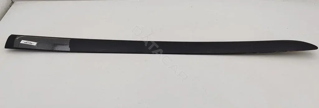 Молдинг двери 5J0853516