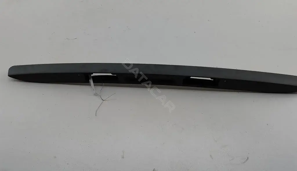 Фонарь подсветки номерного знака 2N11N43404AB