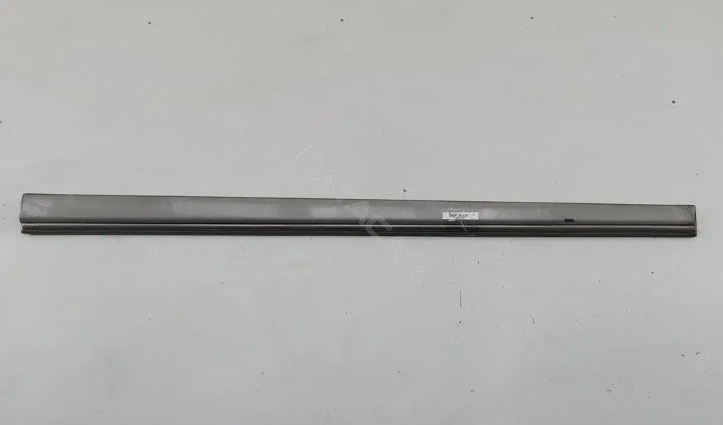Молдинг двери A2036904962