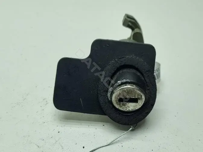 Личинка замка двери 3B9827297