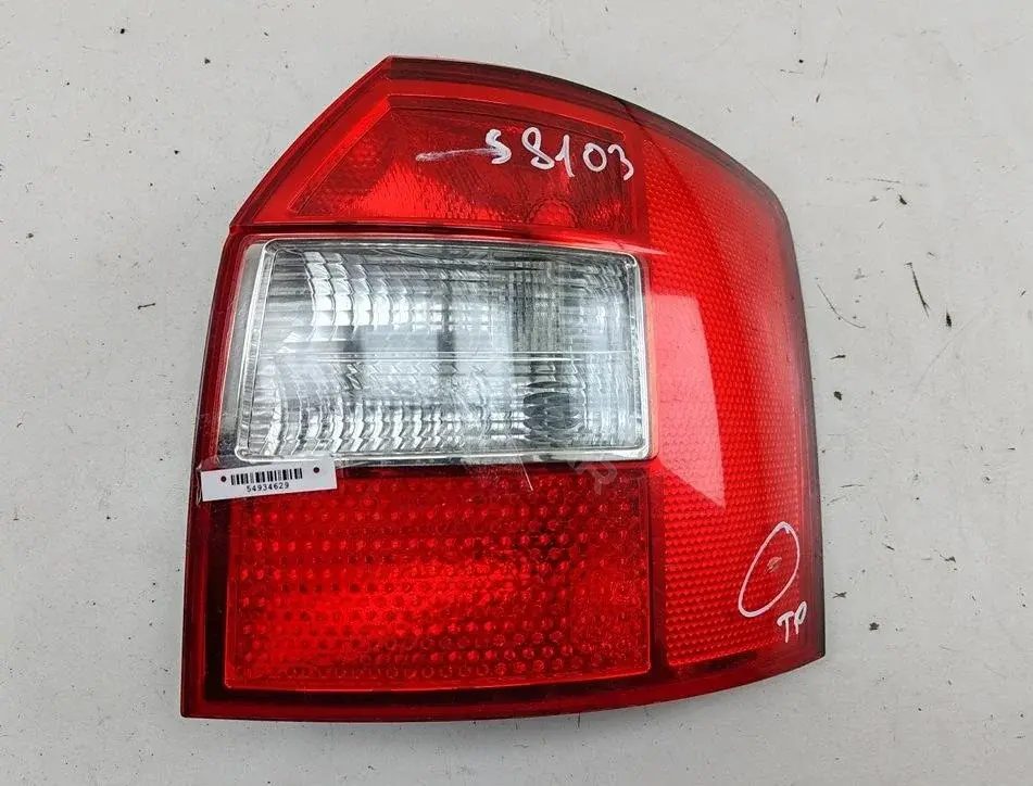 Задние фонари 8E9945096