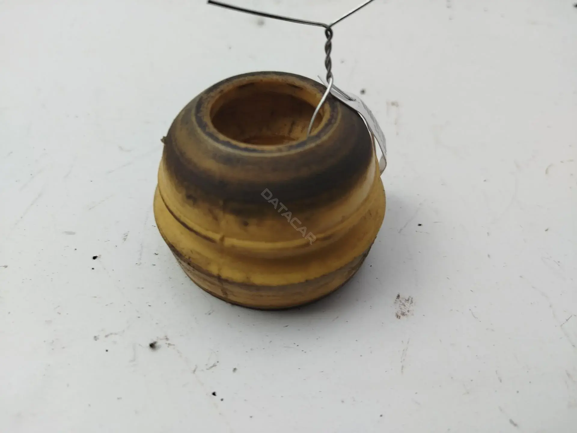 Отбойник амортизатора 54966781