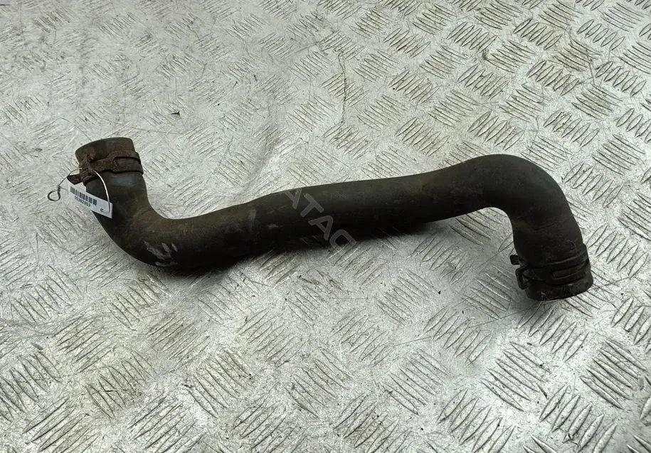 Патрубки системы охлаждения 8200155212