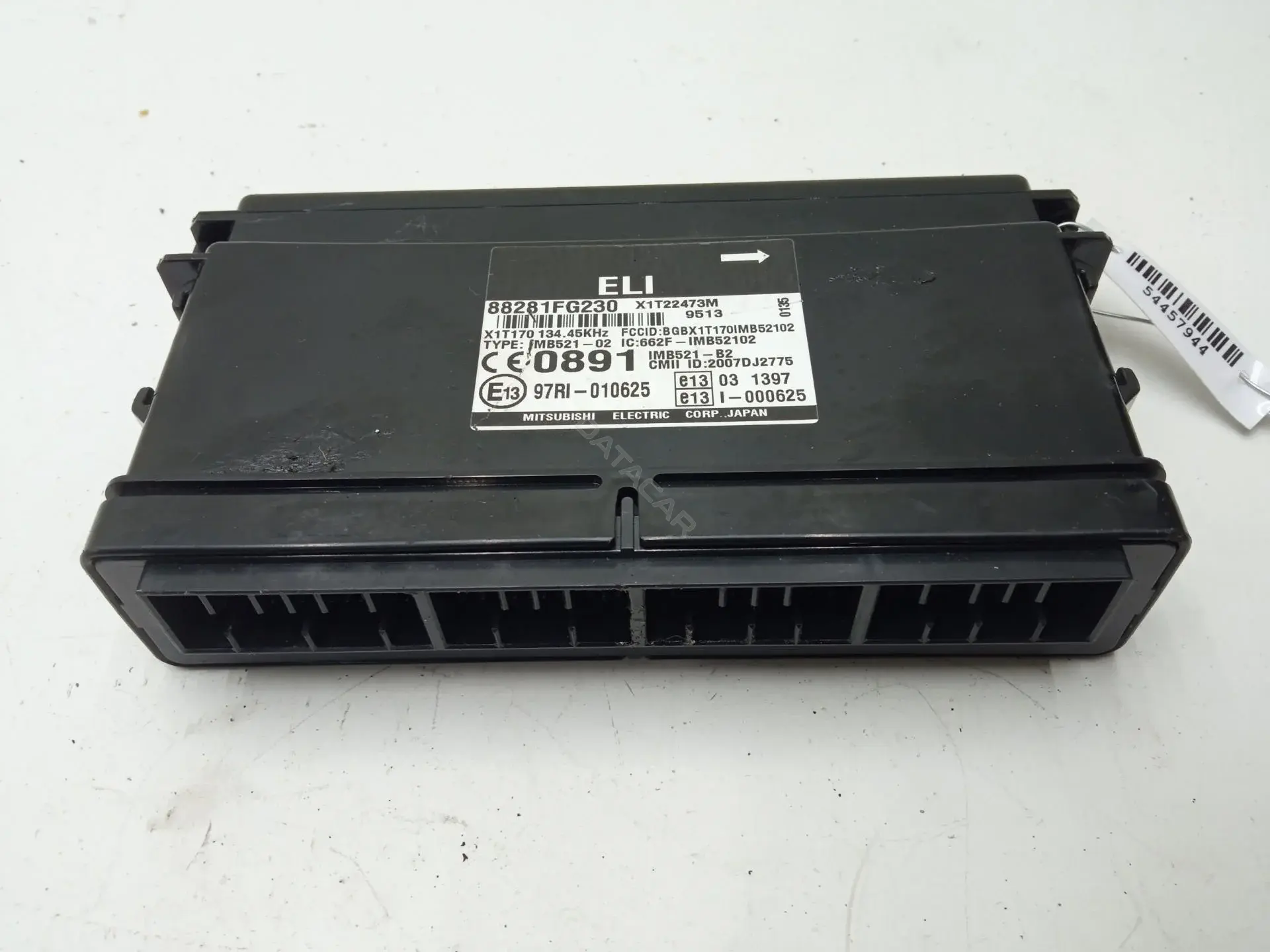 Блок комфорта 88281FG230