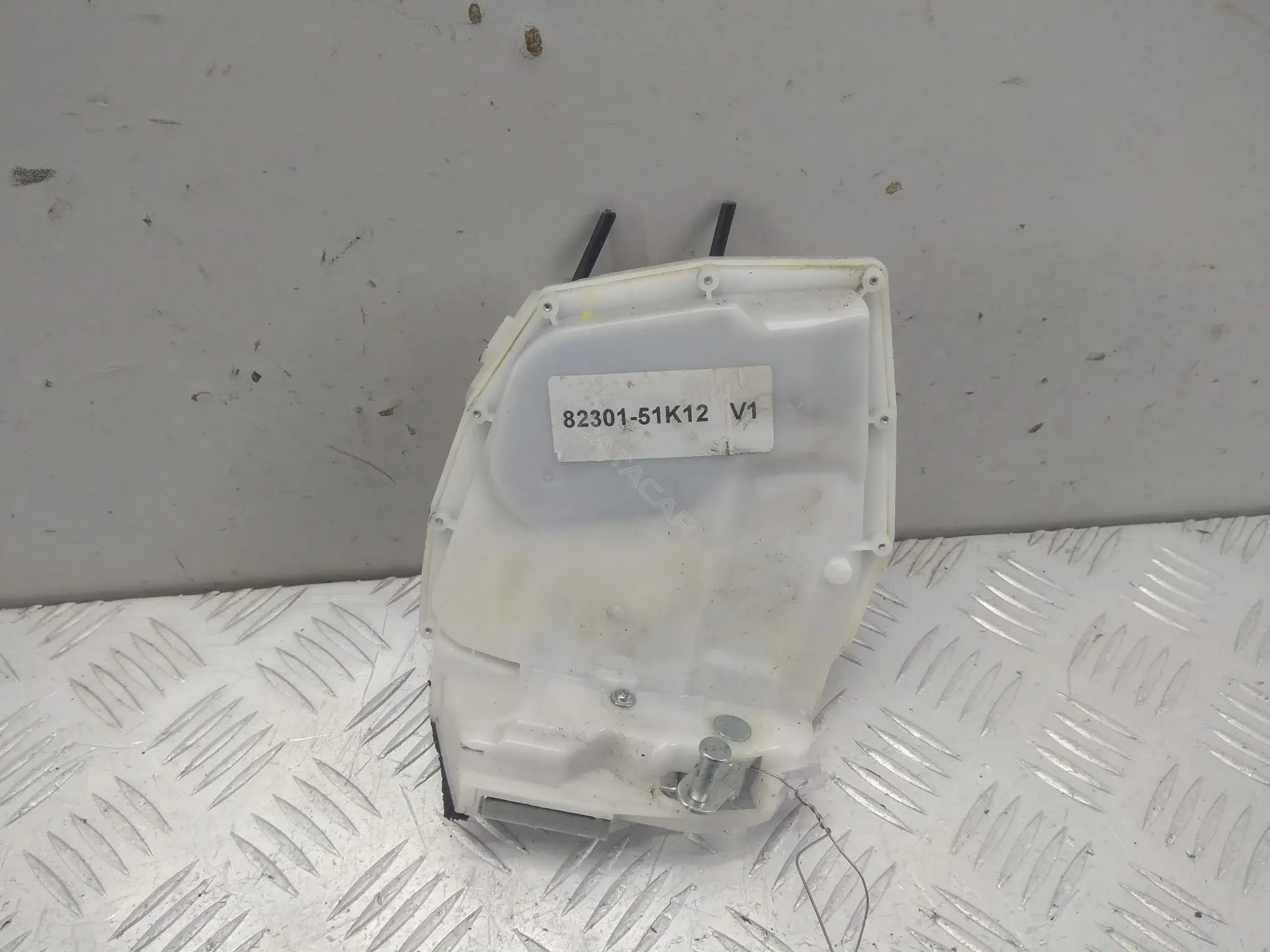 Замок двери 95508299
