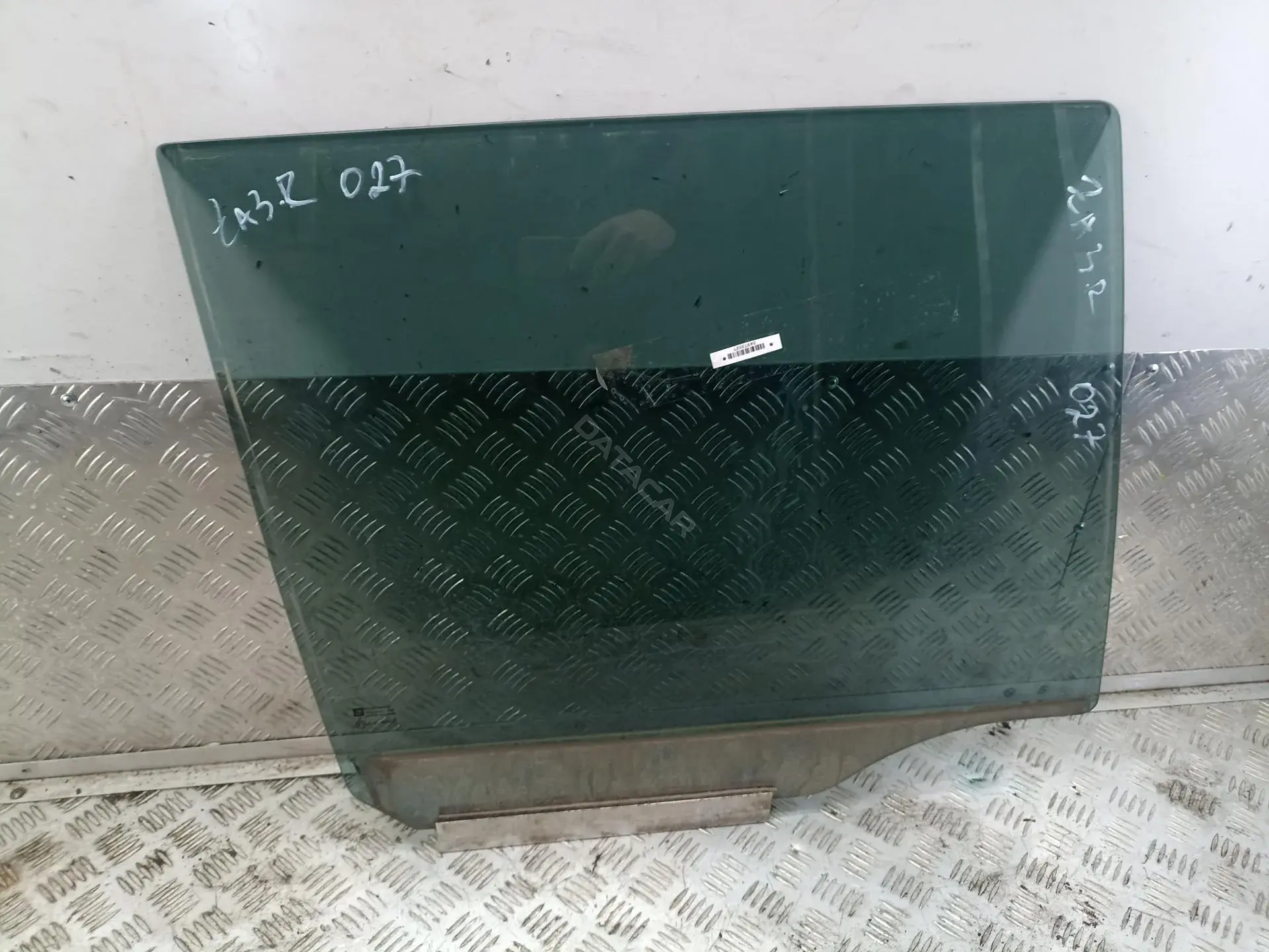 Стекло двери 54973027