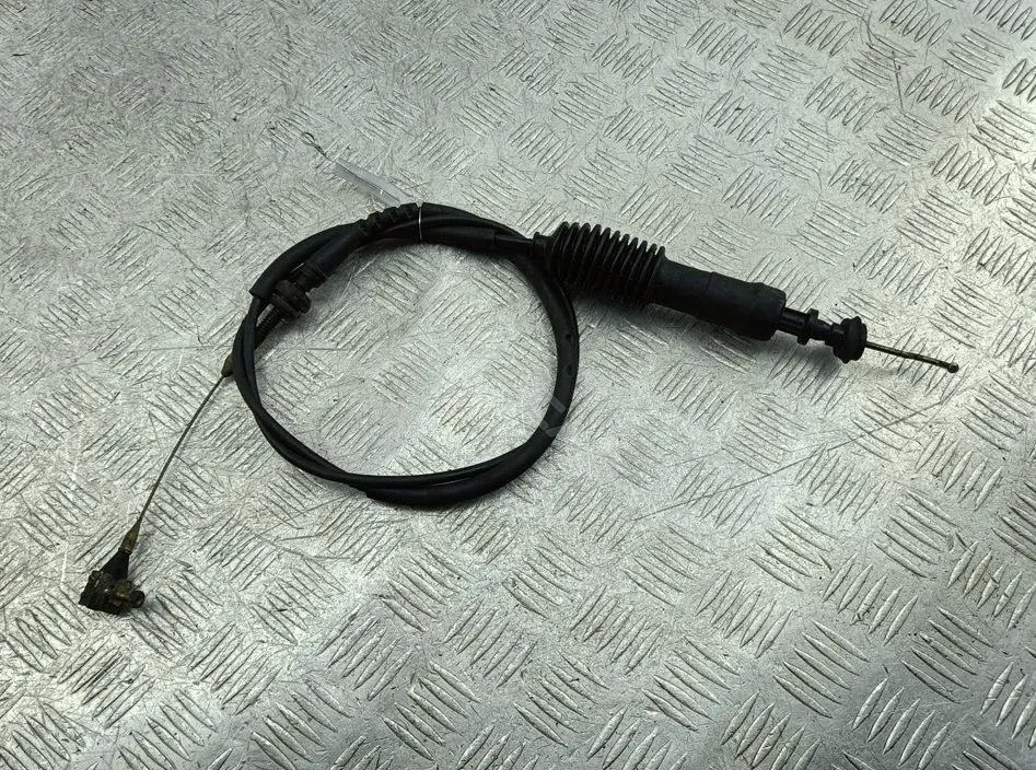 Трос газа 701721555L