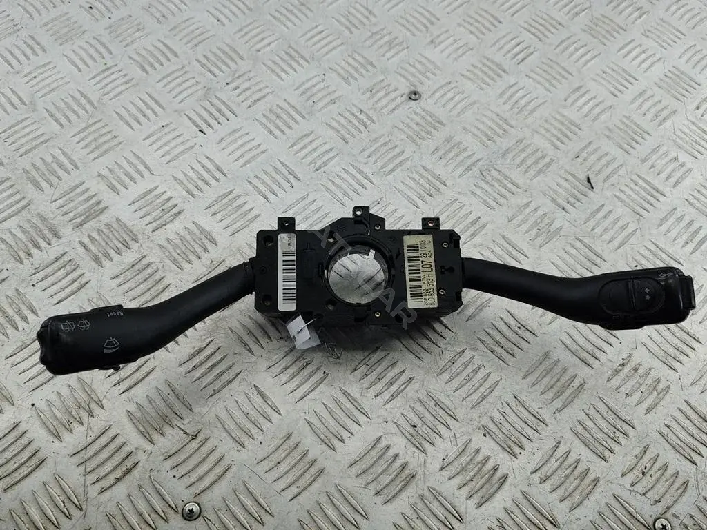 Переключатель подрулевой 8L0953513H