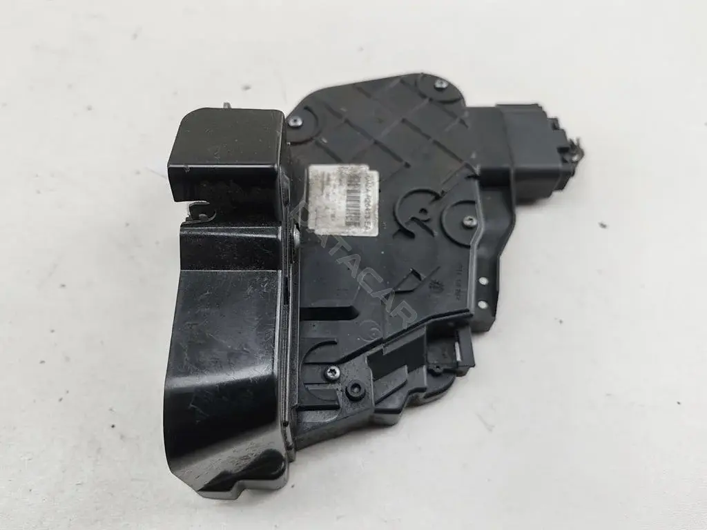 Замок двери 6M2AR264132EA