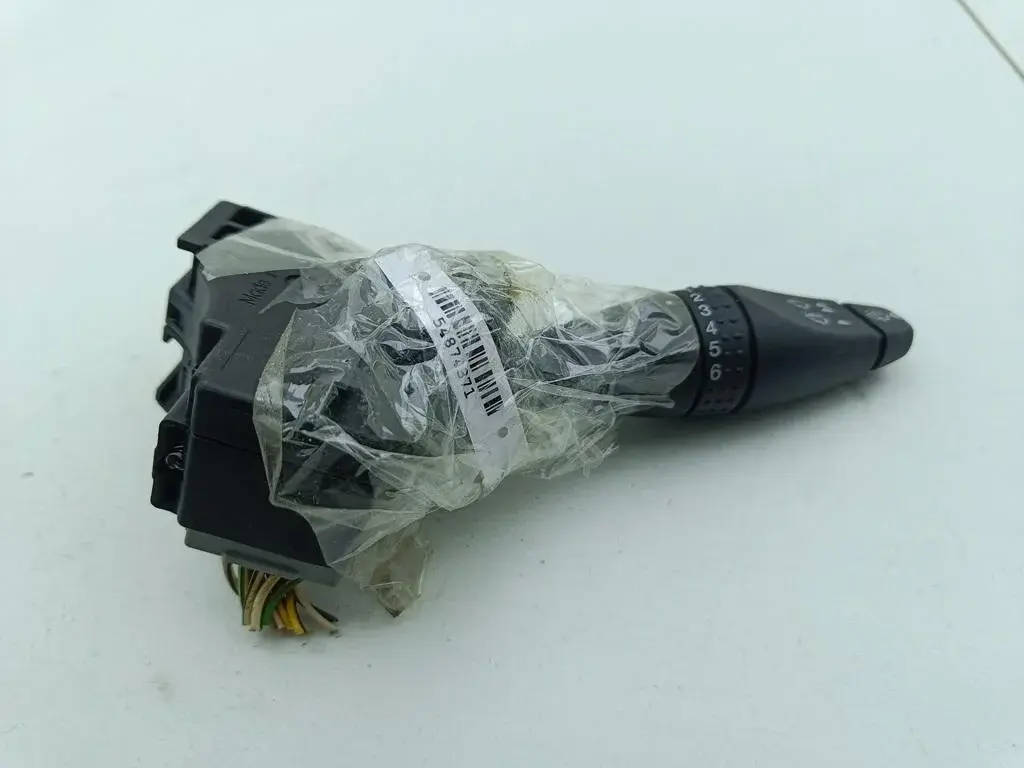 Переключатель подрулевой 1S7T17A553DD