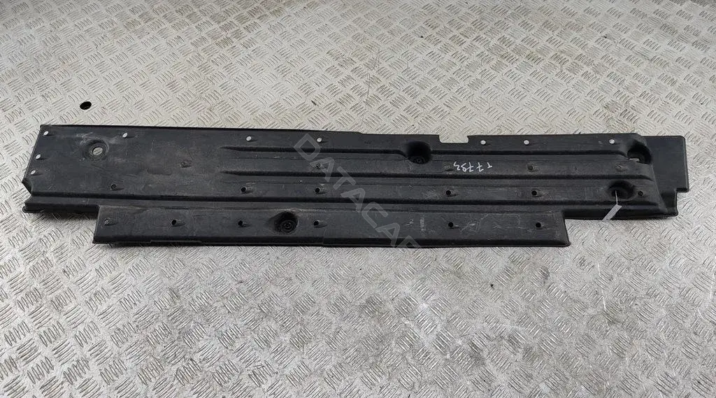 Защита днища кузова 58166-47010
