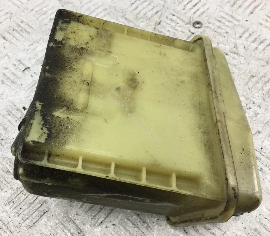 Бачок гидроусилителя 4A0422373A