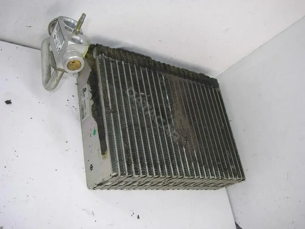 Осушитель кондиционера 64116904437