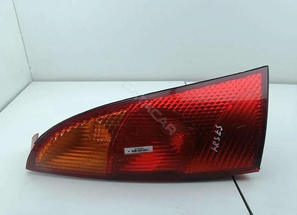 Задние фонари 1M5113405AC