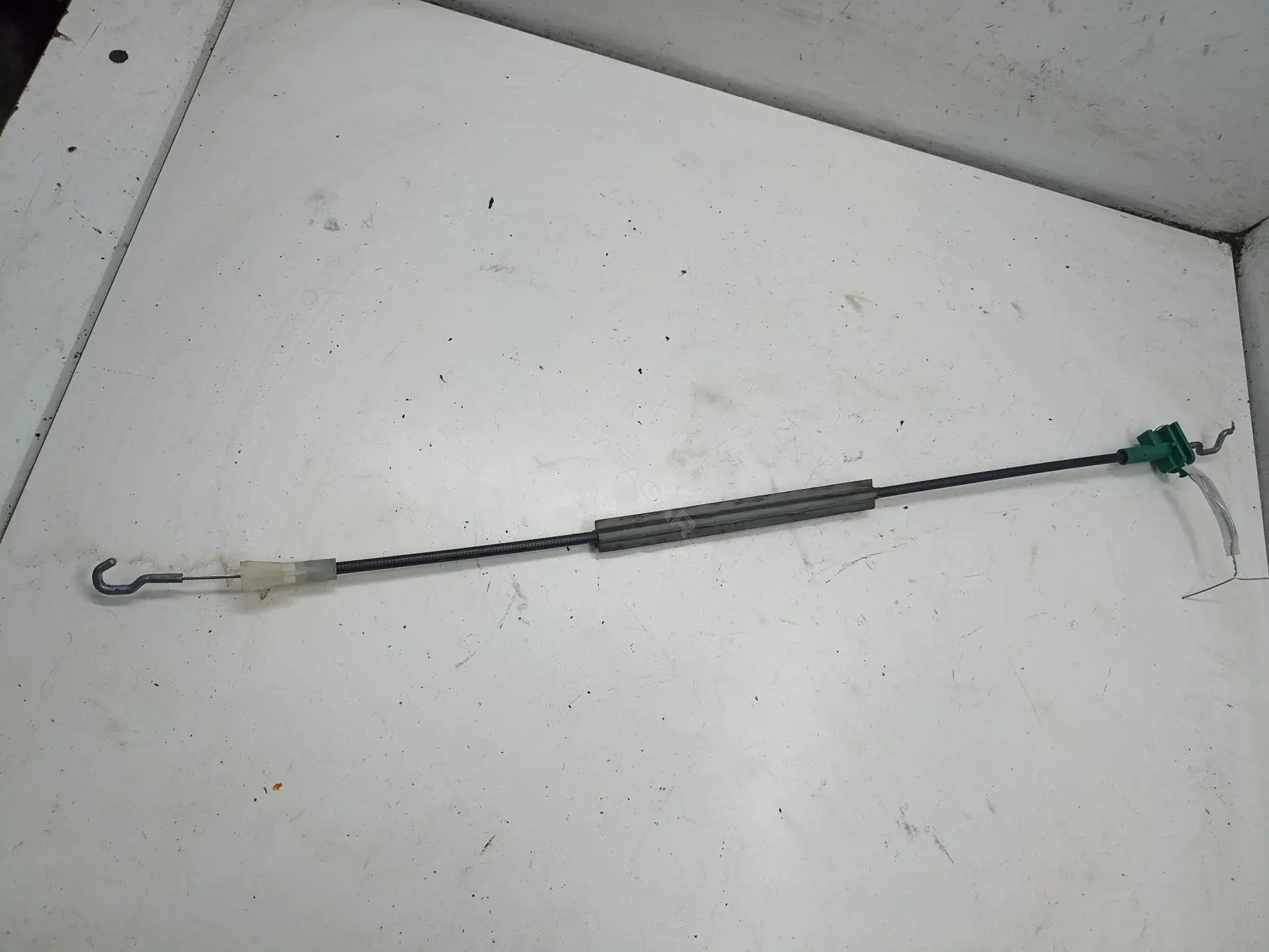 Трос двери 644617144