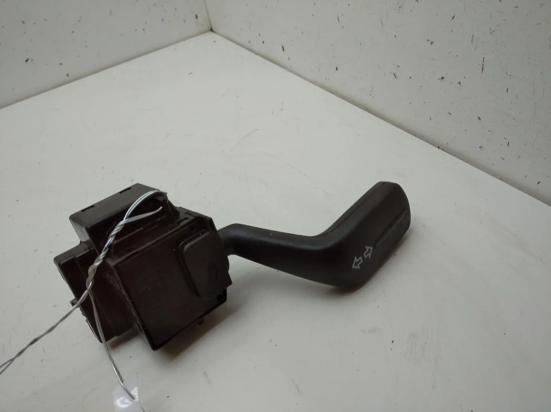 Переключатель подрулевой 6C1T13335AA