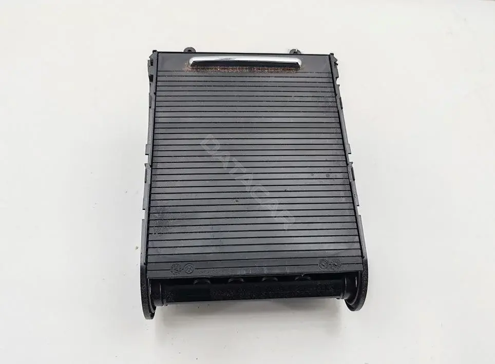 Подстаканник 3C0858329A