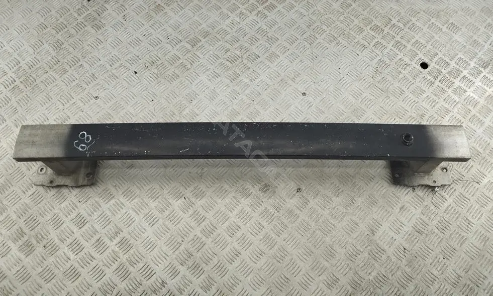 Усилитель бампера 7106C8