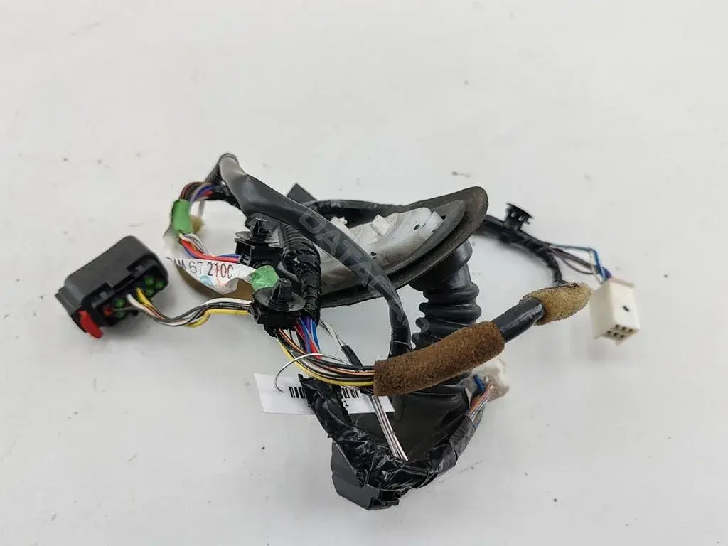 Проводка двери BP4M67210C