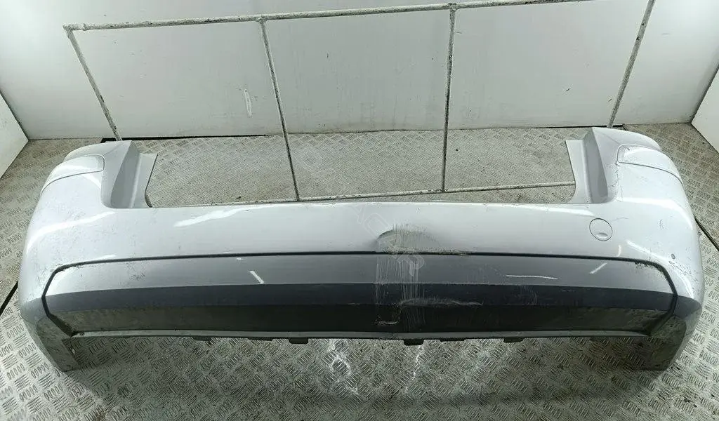 Задний бампер 13125014