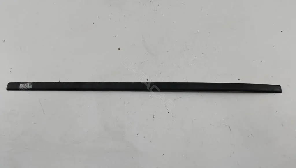 Молдинг двери 1J4853516