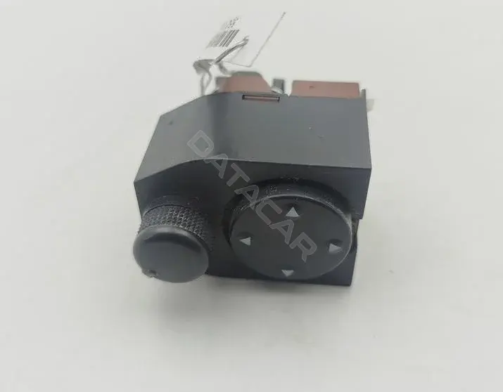 Джойстик регулировки зеркал 4D0959585