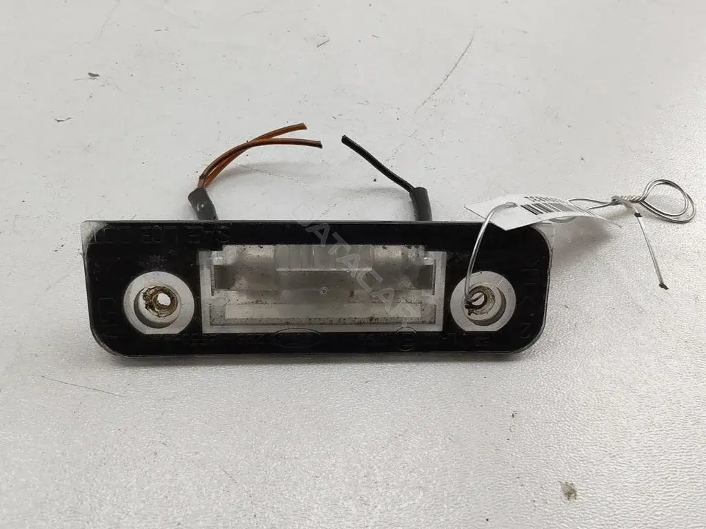 Фонарь подсветки номерного знака 2S6113550AA