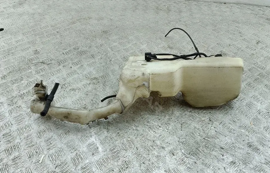 Бачок омывателя 54822755