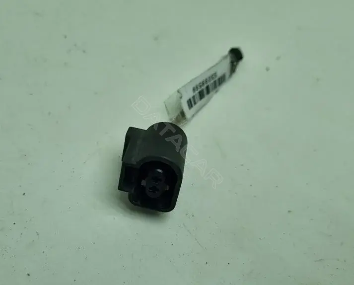 Разъем (фишка) проводки 1j0973702