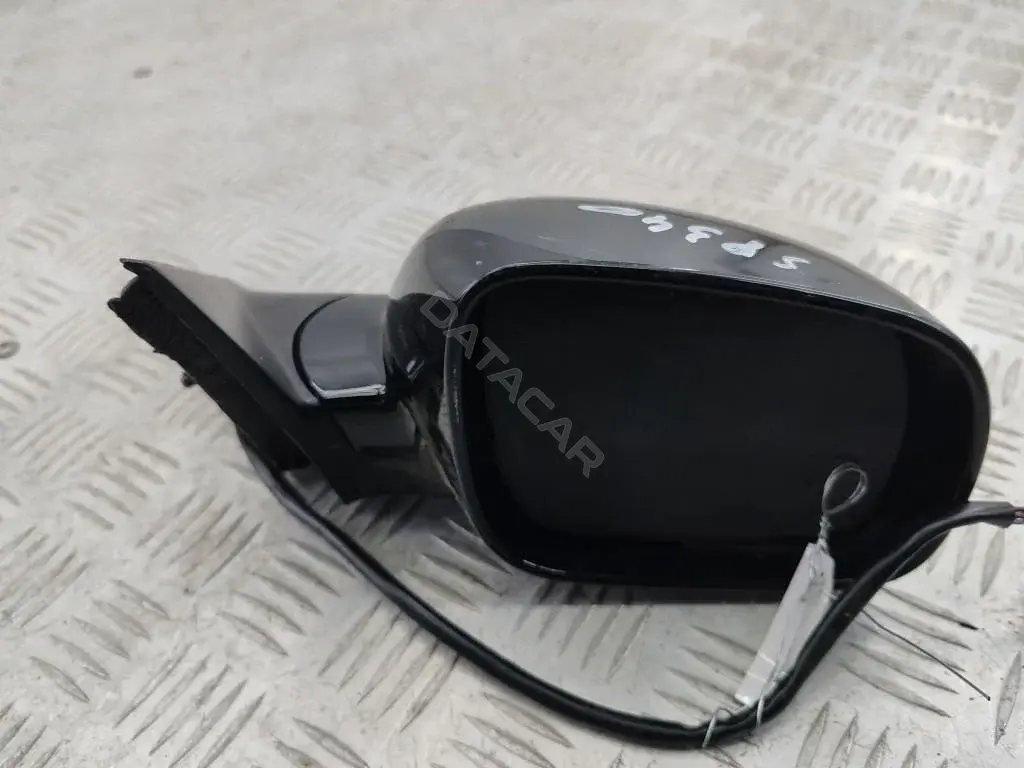 Наружное зеркало 3B0857934
