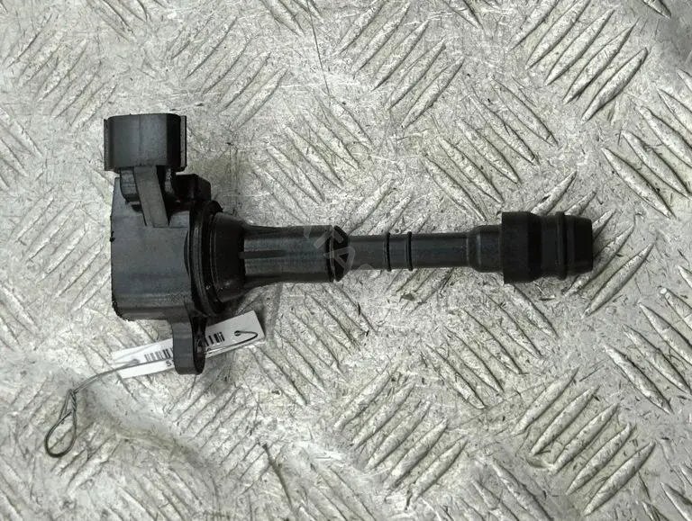 Катушка зажигания 224488J115