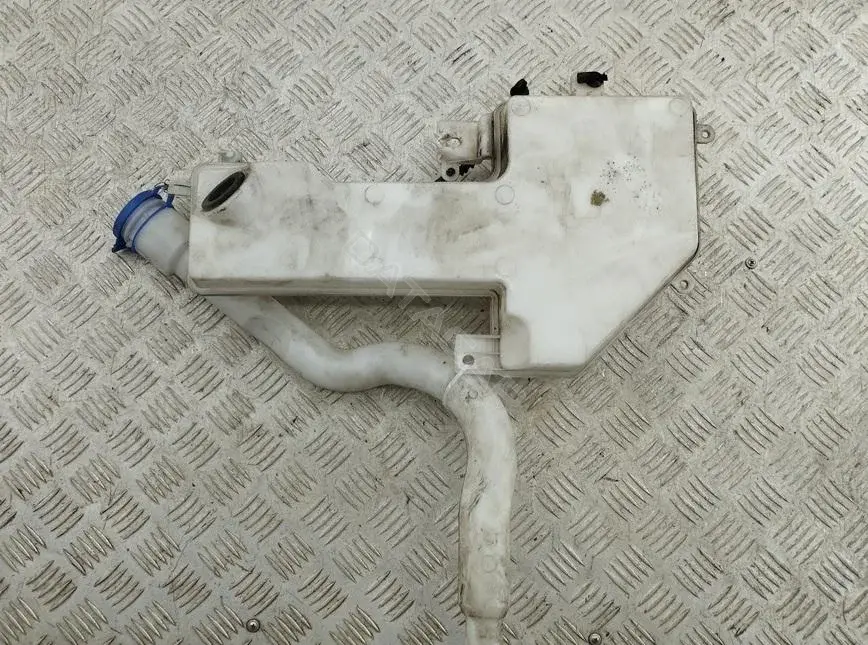 Бачок омывателя BK2113K185A