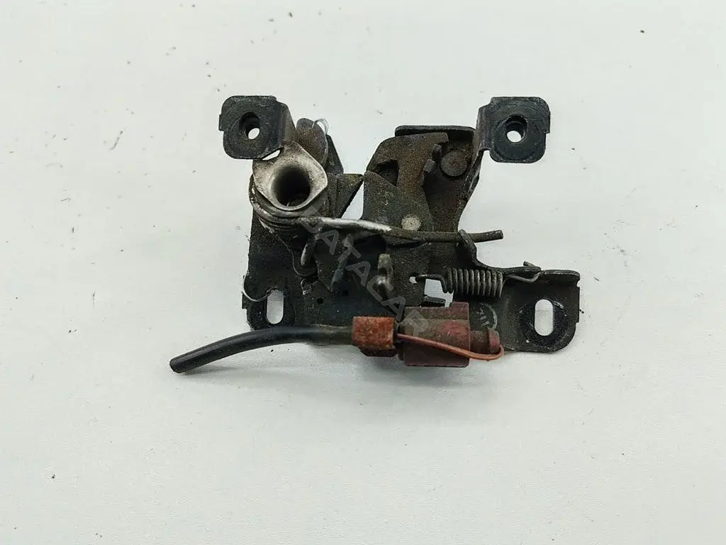 Замок капота 4B0823509