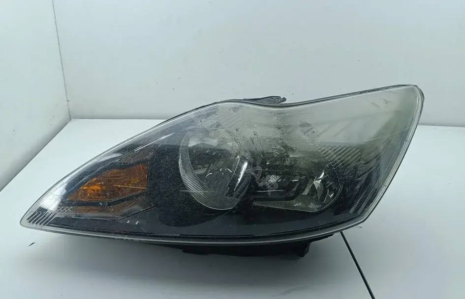 Фары 8M5113W030CF