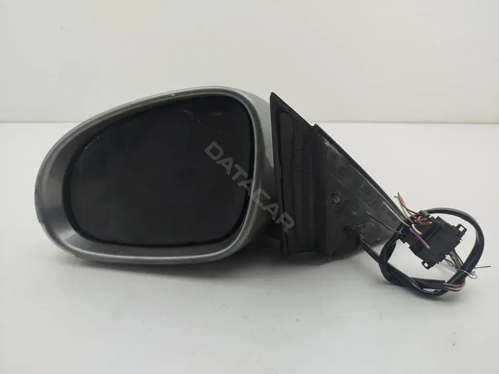Наружное зеркало 3B0857933