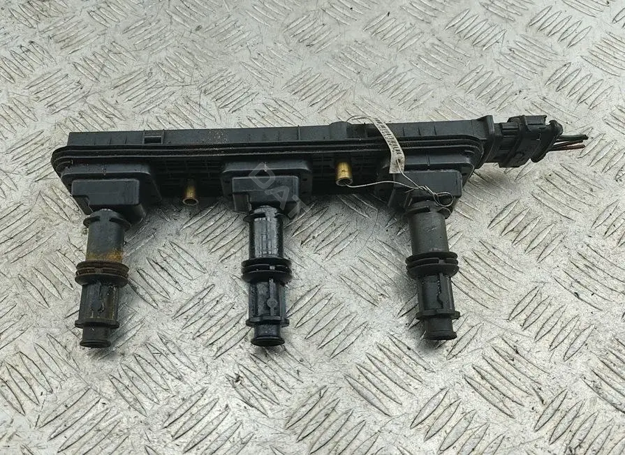 Катушка зажигания U6029080E